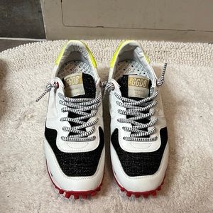 AUTHENTIC Golden Goose sneakers